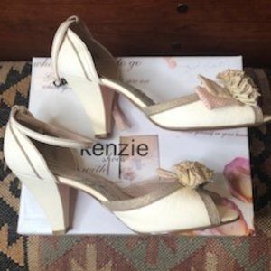 Kenzie Sema Off White Ivory Leather Sandal